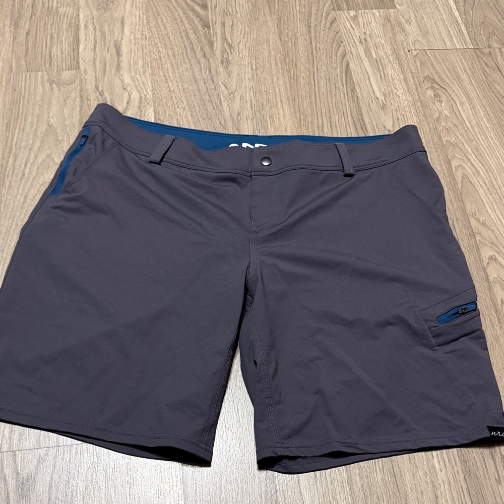 Men's Athletic Shorts - Dark Charcoal with Blue Trim